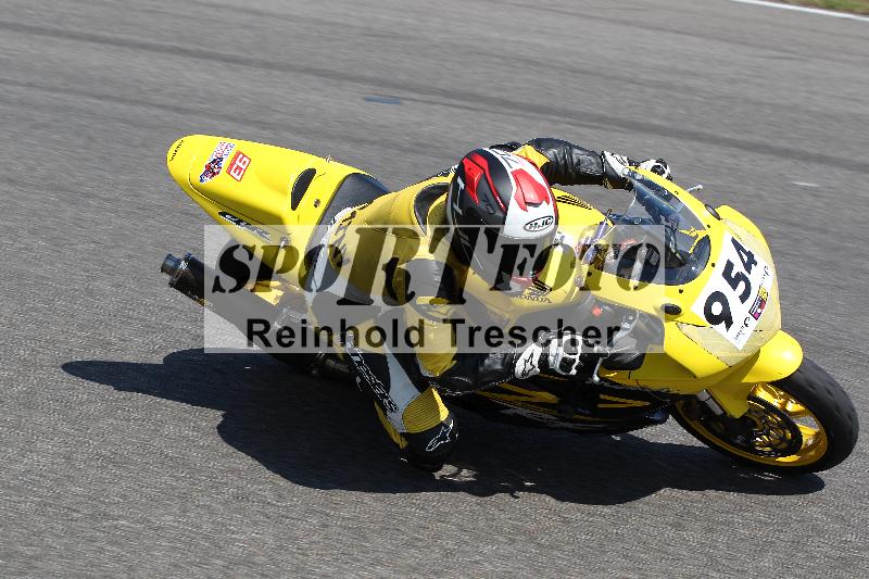 /Archiv-2022/35 05.07.2022 Speer Racing ADR/Gruppe gelb/954